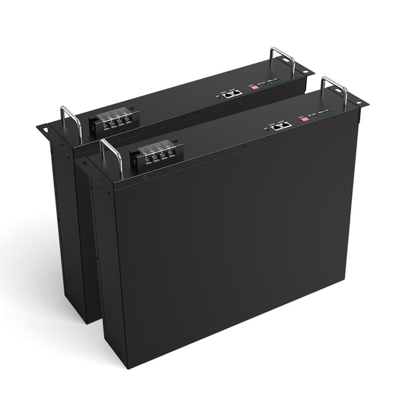太陽エネルギー貯蔵のための熱い販売の再充電可能なリチウム イオン LiFePO4 48V 50Ah のリチウム イオン電池